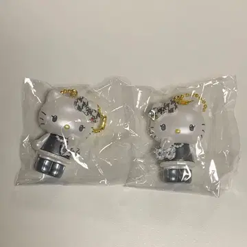 [ 2개 세트 ] Hello kitty 시크릿 마스코트 참 흑백
