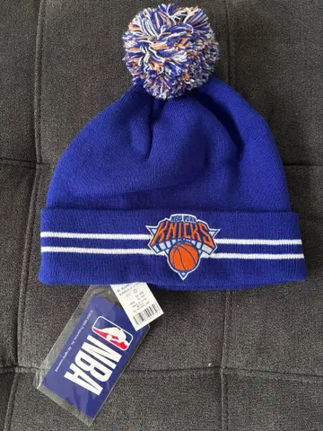 [ 미사용 새상품 ] New York Knicks 니트 모자 폼폼 NBA