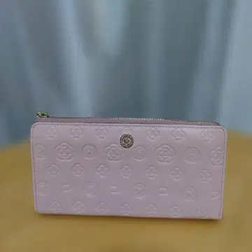 CLATHAS 핑크 꽃무늬 엠보싱 장지갑 새상품급