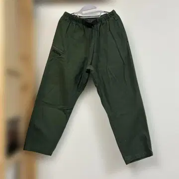 X-LARGE 올리브 그린 와이드 팬츠