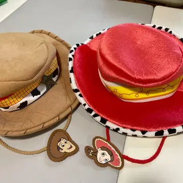 토이 스토리 우디 제시 모자 세트