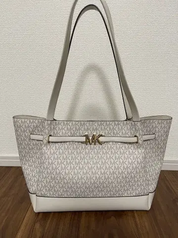 Michael Kors 화이트 토트백