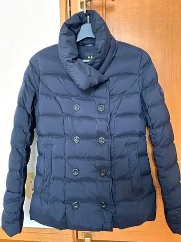 새상품급 타트라스 TATRAS 여성용 다운 점퍼