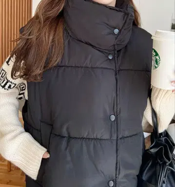 블랙 베스트 다운 자켓