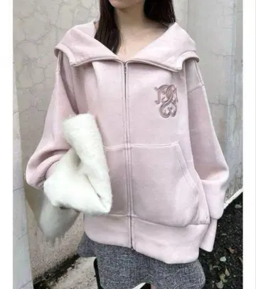 스니들 볼륨 후드티 핑크 2025