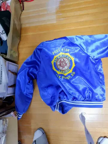 요코스카 출신의 고이즈미 대신도 착용하는 USA 미국제 스카잔입니다