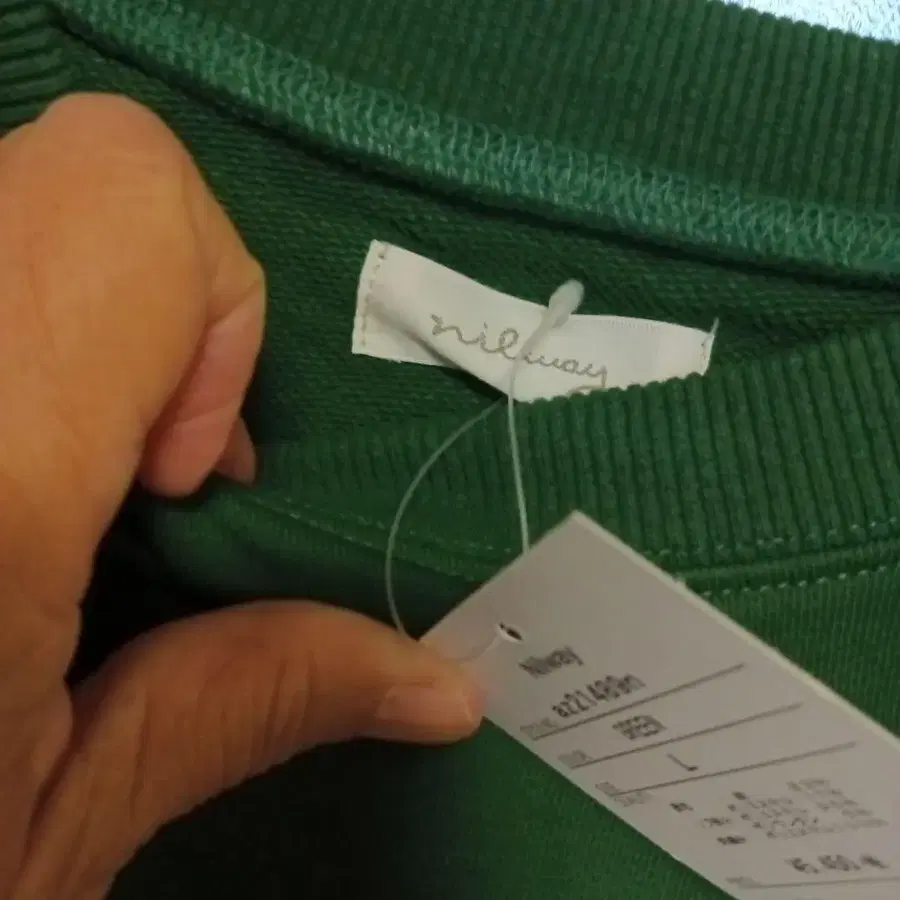 4번째 상품 이미지