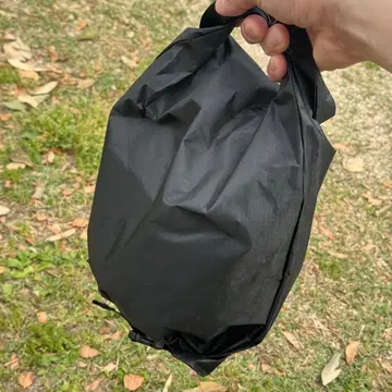 가벼워도 내용물이 비치지 않는 가베지 백 다이니마 하이브리드 블랙