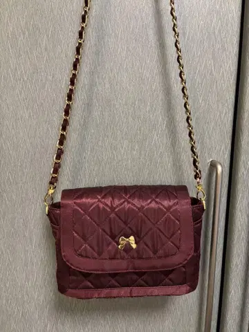 나라야 퀼팅 숄더백