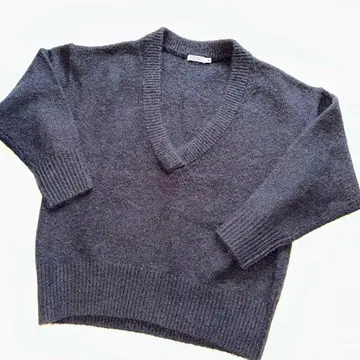 니코앤드 양모 V넥 스웨터