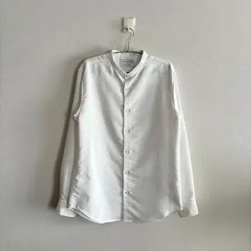 [ UNITED TOKYO ] 화이트 밴드 카라 셔츠