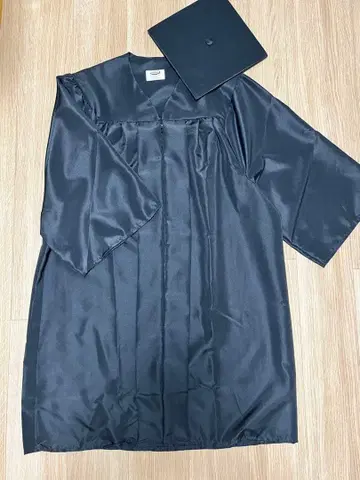 졸업식 의류 아카데믹 가운 각모