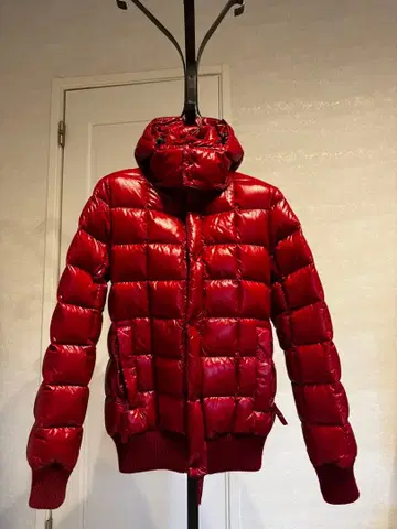 DUVETICA 다운 자켓 L 빨간색 남성용 AKM 콜라보