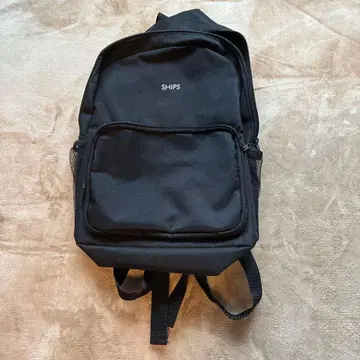 SHIPS 블랙 백팩