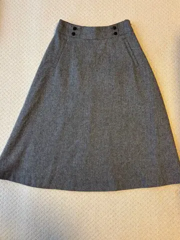 헤링본 패턴 A 라인 스커트