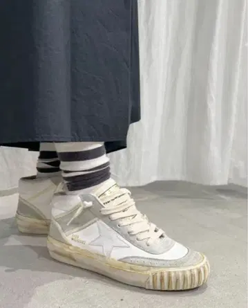 골든구스 GOLDEN GOOSE 저널 스탠다드 랙