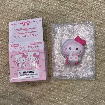 산리오 x mikko 시크릿 마스코트 헬로키티 & 무스 미코