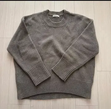 울 100% 그레이 크루넥 스웨터 S