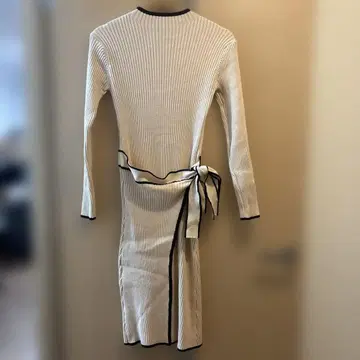 밀레니얼 제너레이션 니트 원피스 라운드넥 프리 사이즈