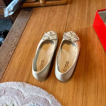 coca 리본 포함 발레 슈즈 아이보리
