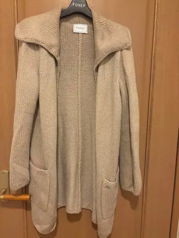 FOXEY 엔젤 헤어 코튼 가디건 베이지