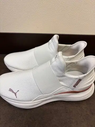 PUMA 화이트 슬립온