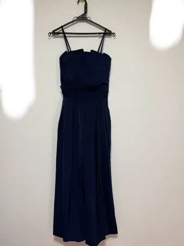 네이비 포멀 드레스 스트랩 포함 GIRL