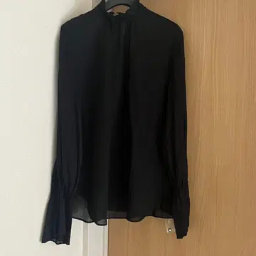 뷰티 앤 유스 쉬폰 긴팔 셔츠