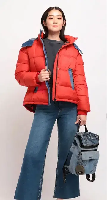 데시구알 여성용 M 사이즈 레드 다운 자켓 데님 후드 부착