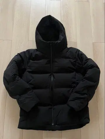 새상품급 UNIQLO 유니클로 심리스 다운 후드티 다운 자켓