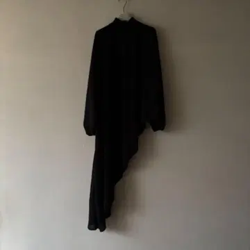 바니스뉴욕 하이넥 원피스