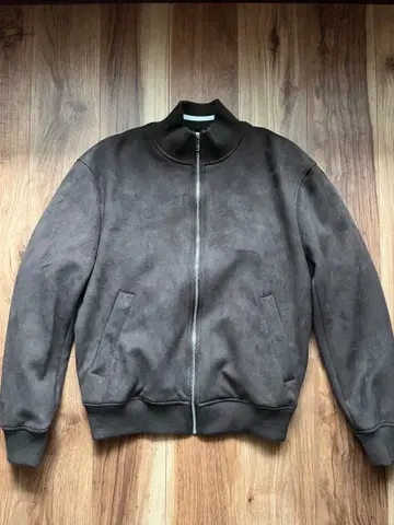 시착만 한 새상품 ZARA 브라운 집업 자켓