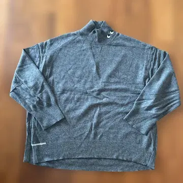 안야 힌드마치 캐시미어 니트 하이넥 스웨터