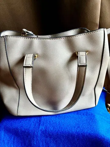 베이지 숄더백 토트백