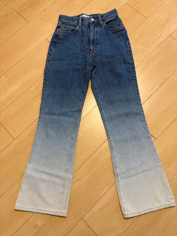 [ MOUSSY ] 미사용 새상품 그라데이션 부츠컷 데님