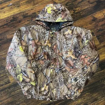 BURLY CAMO 리얼 트리 World Famous Sports