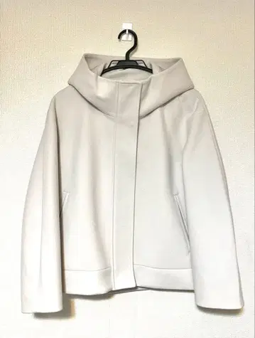 GU 코지 멜톤 숏 후디 M 사이즈