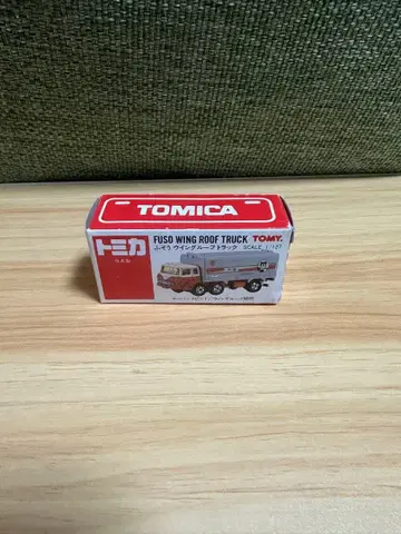 토미카 FUSO WING ROOF TRUCK (빨간 상자) 프리미어 포함