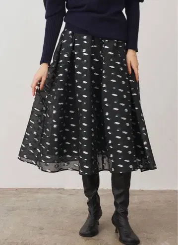 ELENDEEK 엘렌딕 멀티 자카드 스커트 블랙