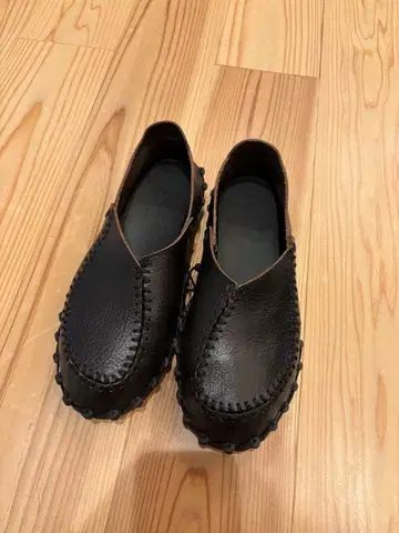 SandWaterr x Tomo&Co RESEARCHED SHOES