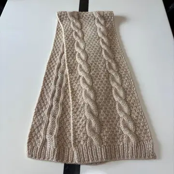 드로어 캐시미어 100% 베이지 케이블 짜임 니트 머플러