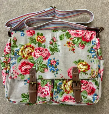 Cath Kidston (캐스키드슨) 숄더백