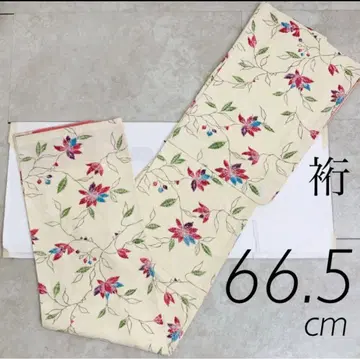 문양이 멋진 코몬 화장 66.5 기장 159