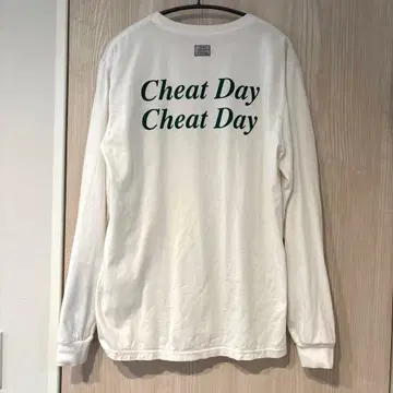 tangtang cheatday 롱T