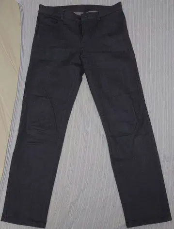 캘빈 클라인 그레이 스트레이트 데님