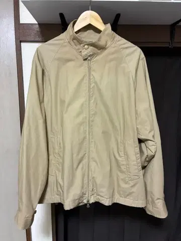 Gymphlex 베이지 점퍼