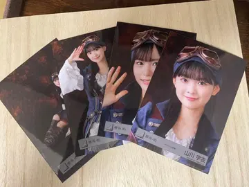 야마카와 우이 파이리츠 의상 브로마이드 4종 컴프 사쿠라자카46