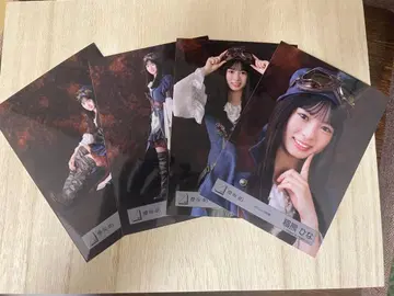 이나쿠마 히나 파이리츠 의상 브로마이드 4종 컴프 사쿠라자카46