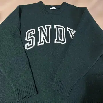 새상품급 BAYFLOW 다크 그린 SNDY 로고 니트 스웨터