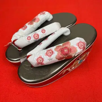 [ 초특가 ] 새상품 힐 조리 1598